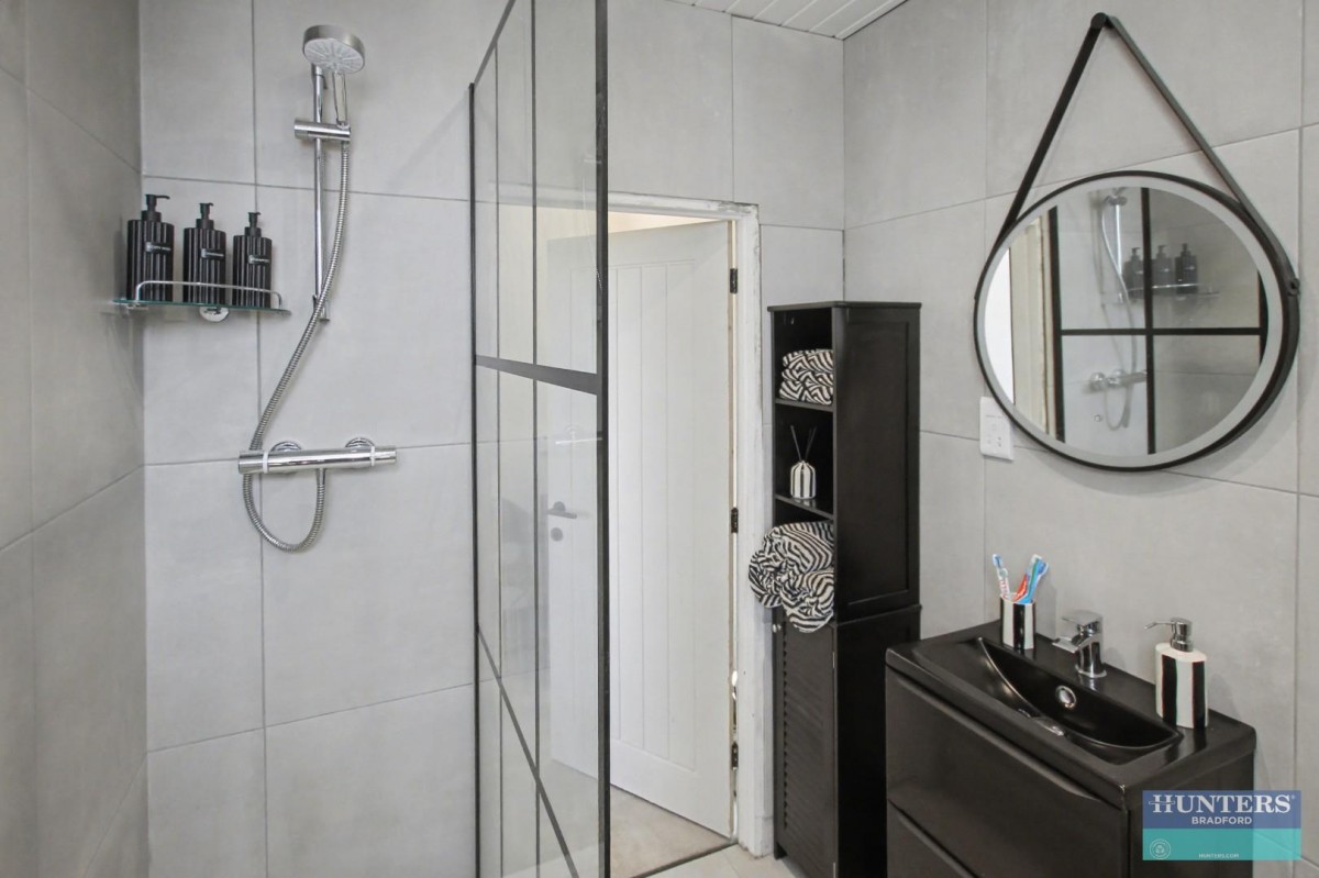 Oddy Street, Tong, Bradford, BD4 0PR