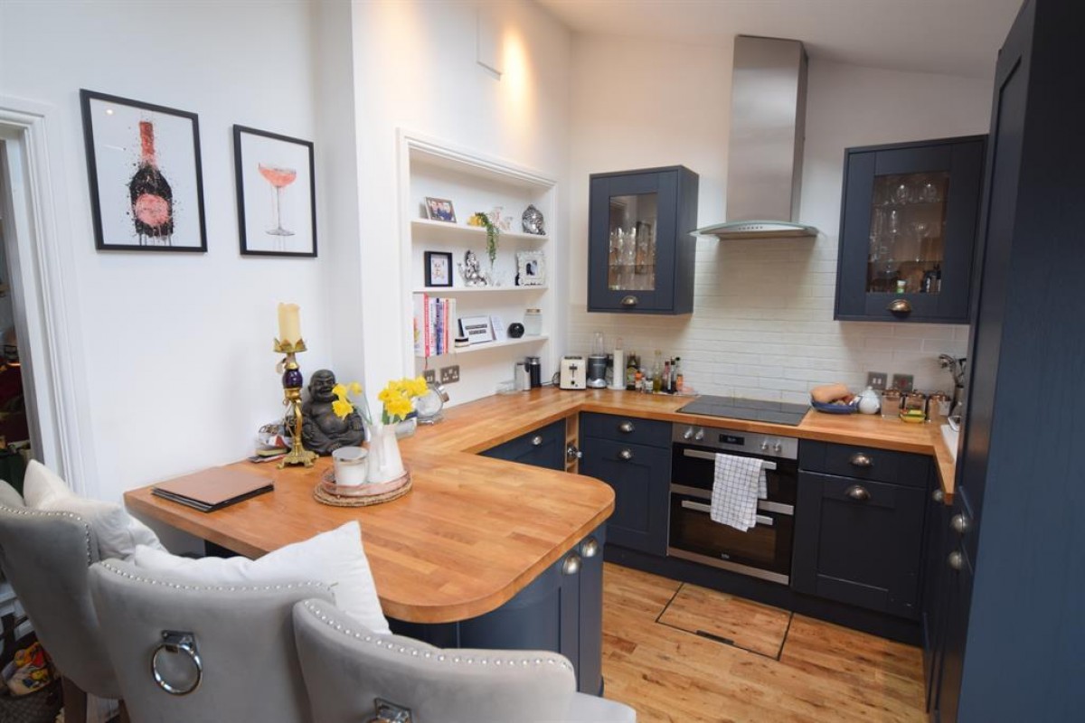 Buckland Way, Worcester Park, KT4