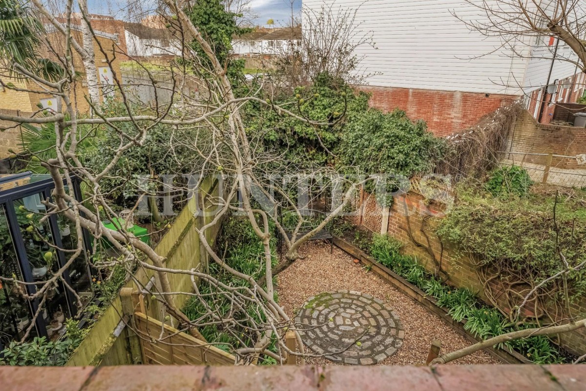 Roslyn Road, London, N15