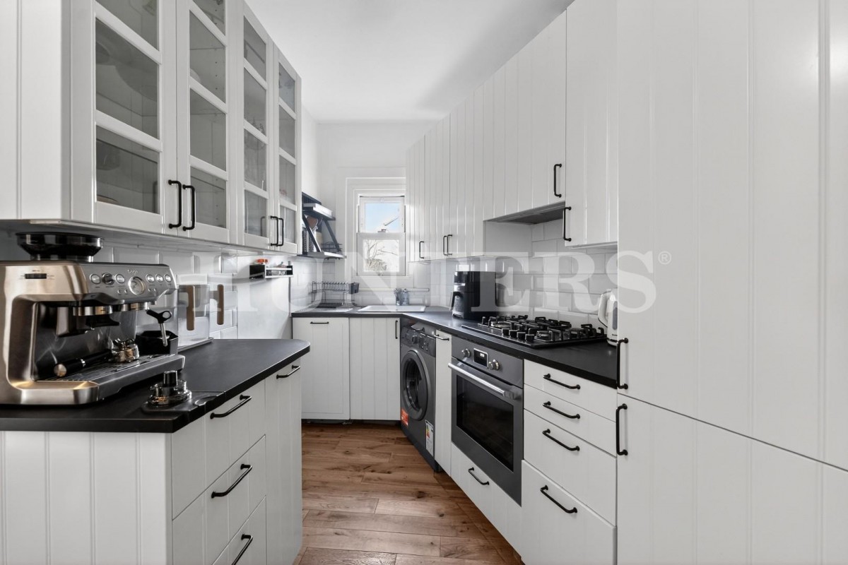 Roslyn Road, London, N15