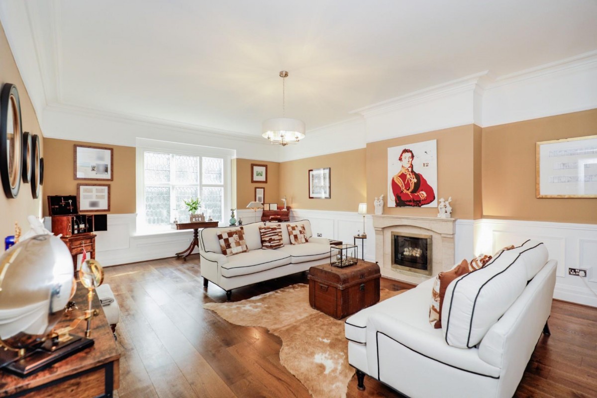 Springfield Avenue, Harrogate, HG1 2HR