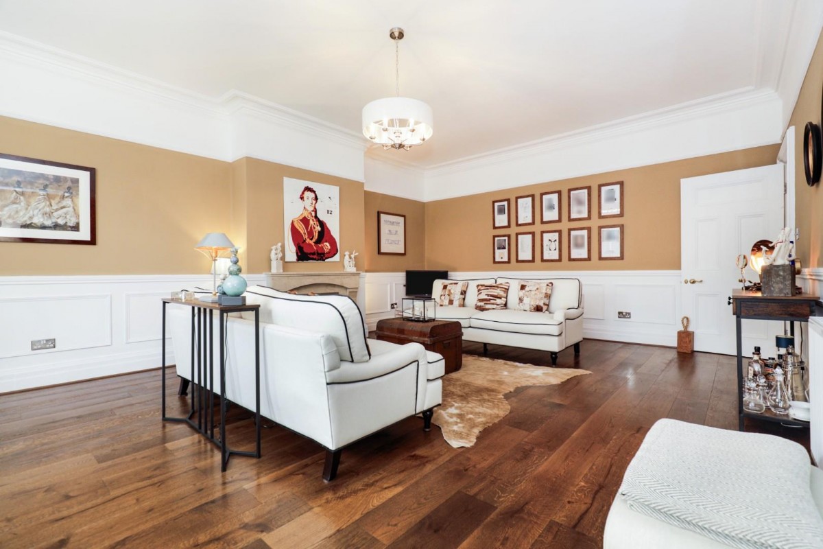 Springfield Avenue, Harrogate, HG1 2HR