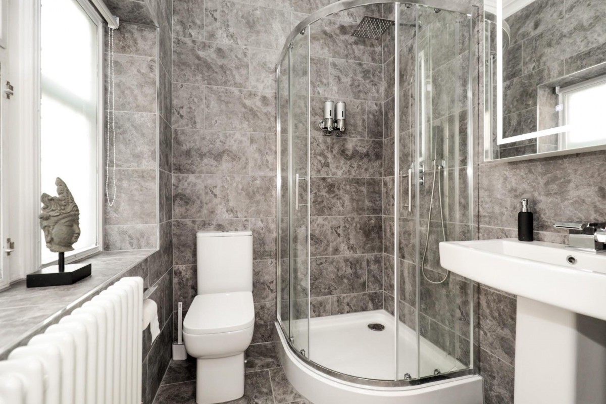 Springfield Avenue, Harrogate, HG1 2HR