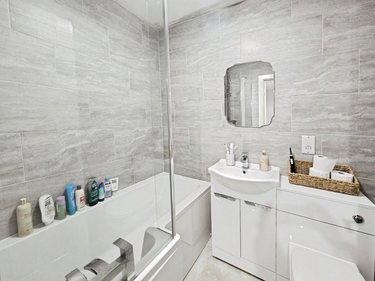 Barton Field, Cambridge, Gloucester