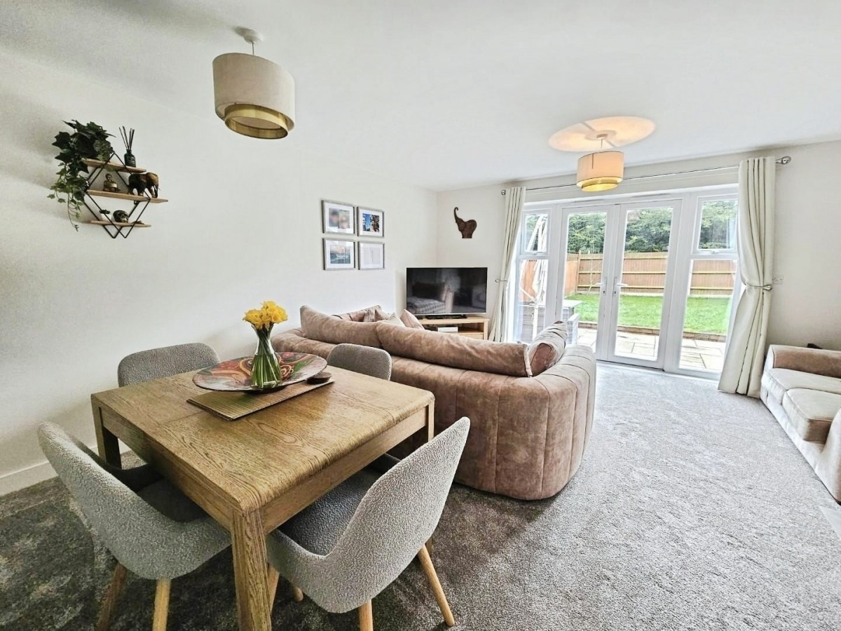 Barton Field, Cambridge, Gloucester