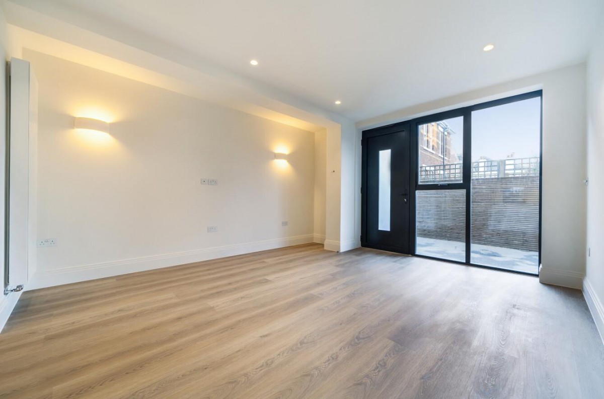 Talent Factory Apartments, Barmeston Road, London, SE6 3BH