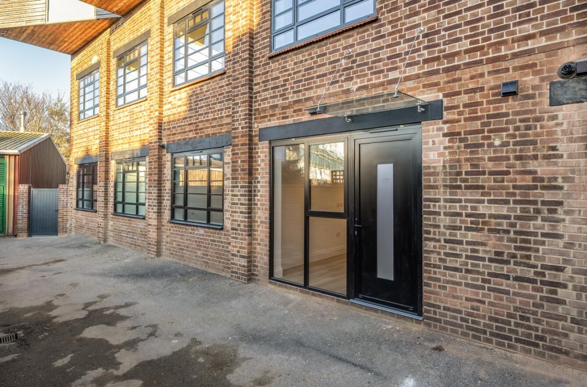 Talent Factory Apartments, Barmeston Road, London, SE6 3BH