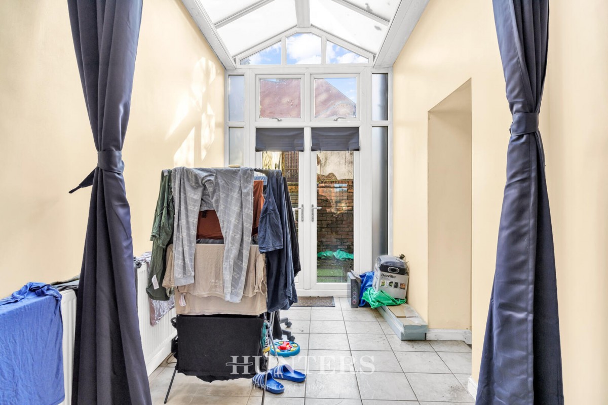 Rochdale Road, Middleton, Manchester, M24