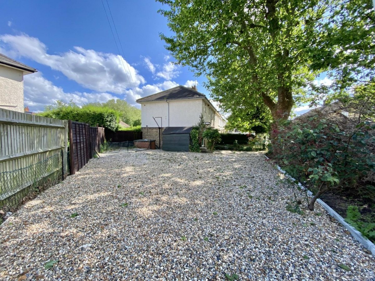 Second Avenue, Hayes, UB3 2EH