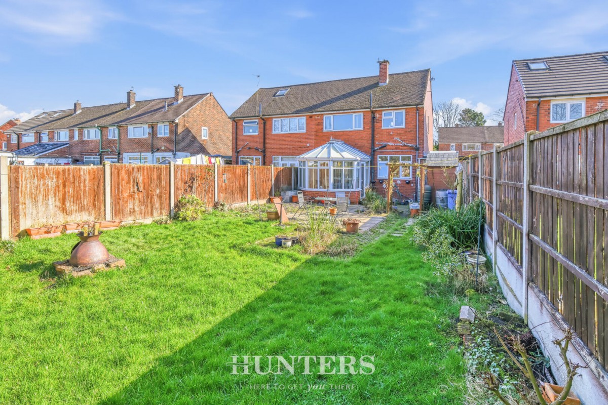 York Road West, Alkrington, Manchester, M24