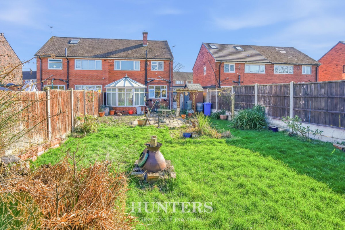 York Road West, Alkrington, Manchester, M24