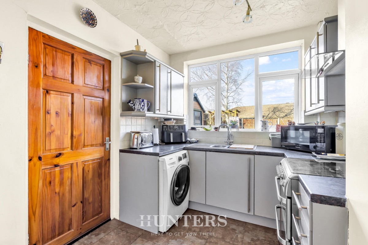 York Road West, Alkrington, Manchester, M24