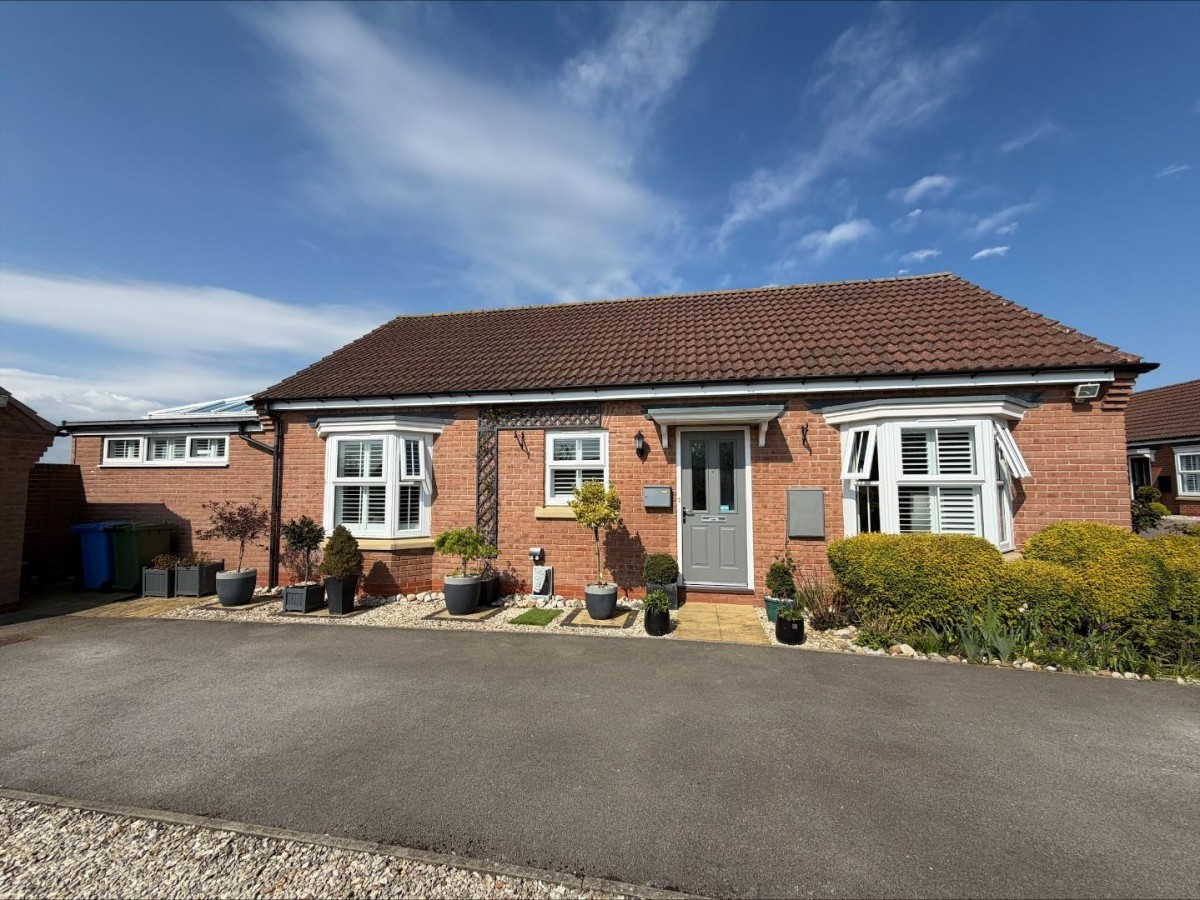 Fieldside Close, Cayton, Scarborough