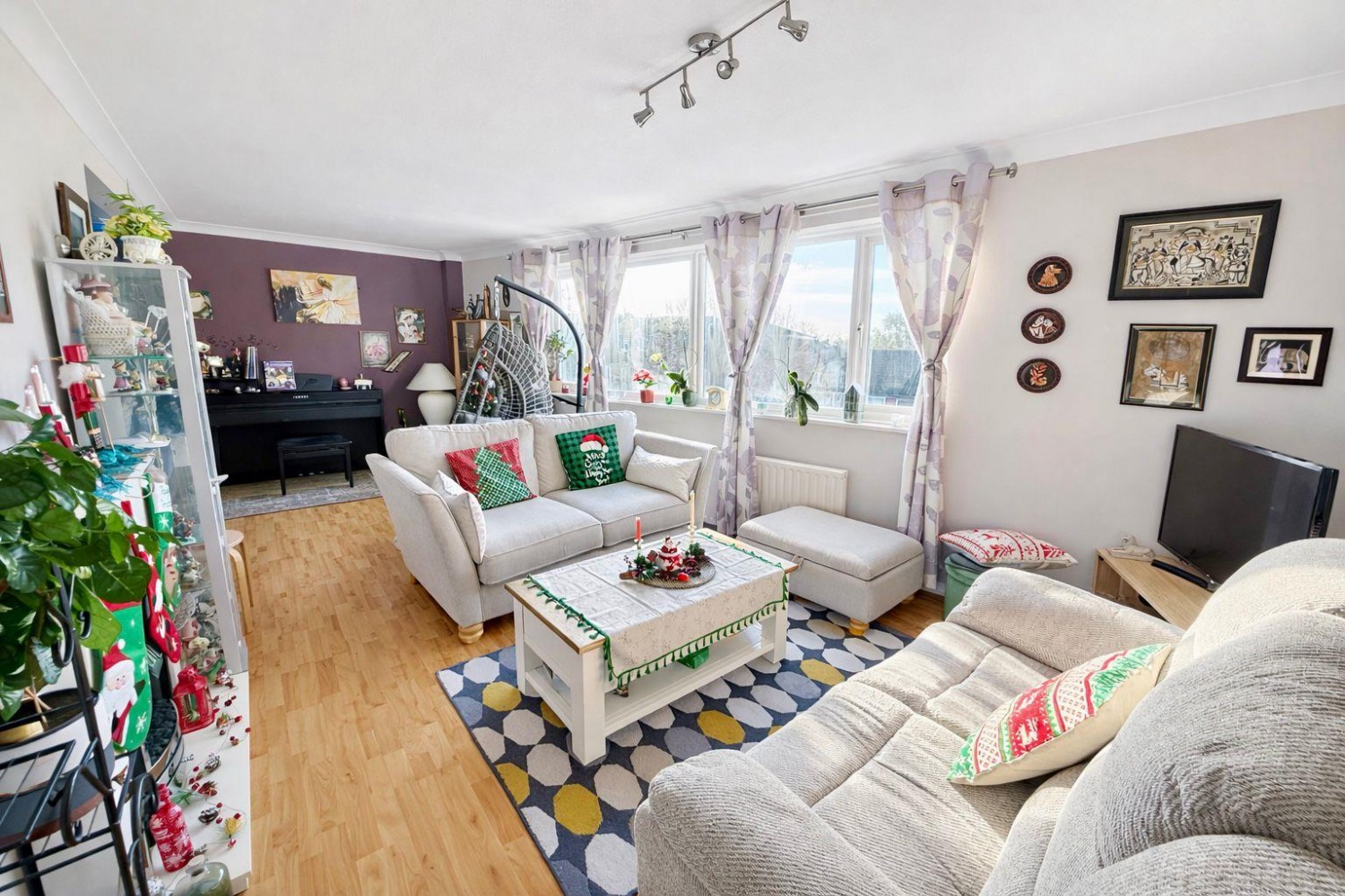 Stanstead Manor, SM1