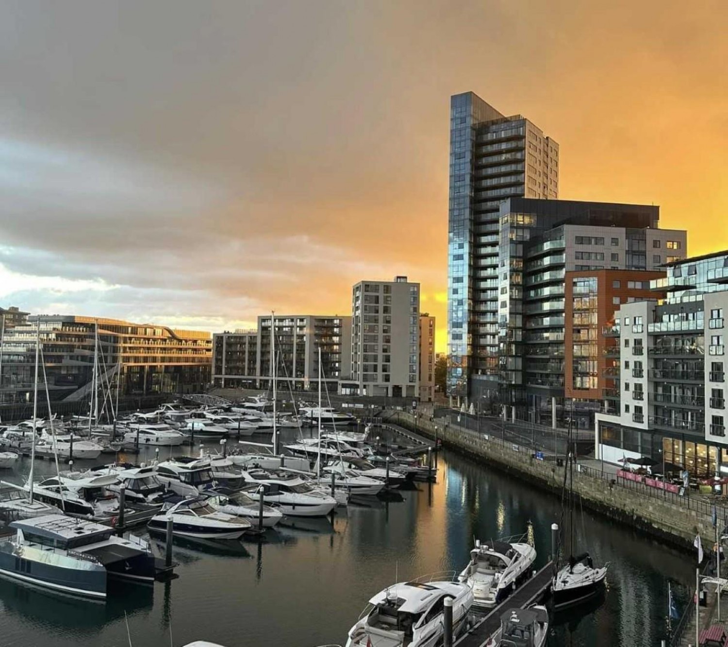 Maritime Walk 1, Ocean Village, SO14