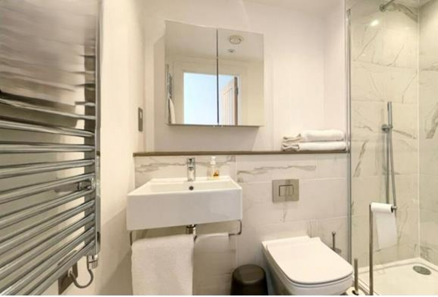 Maritime Walk 1, Ocean Village, SO14