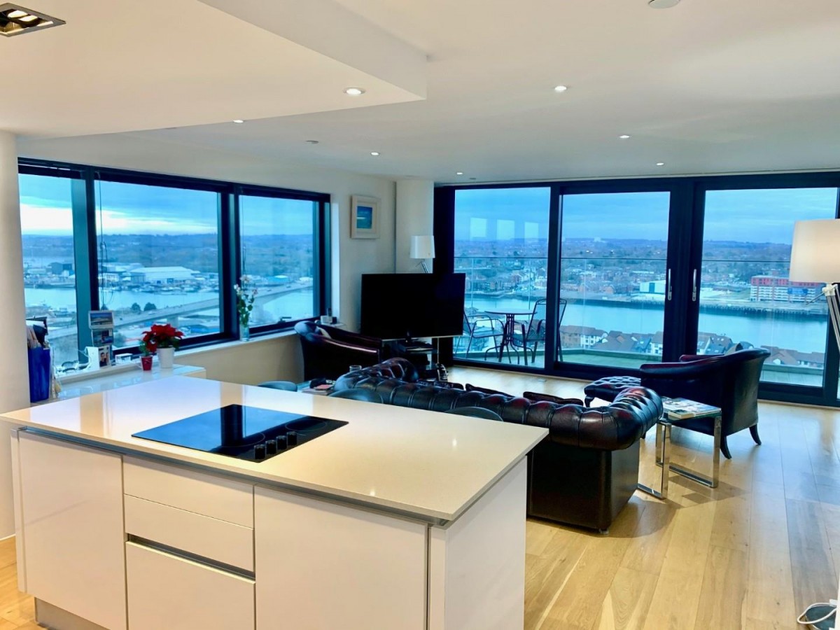 The Moresby, Southampton SO14