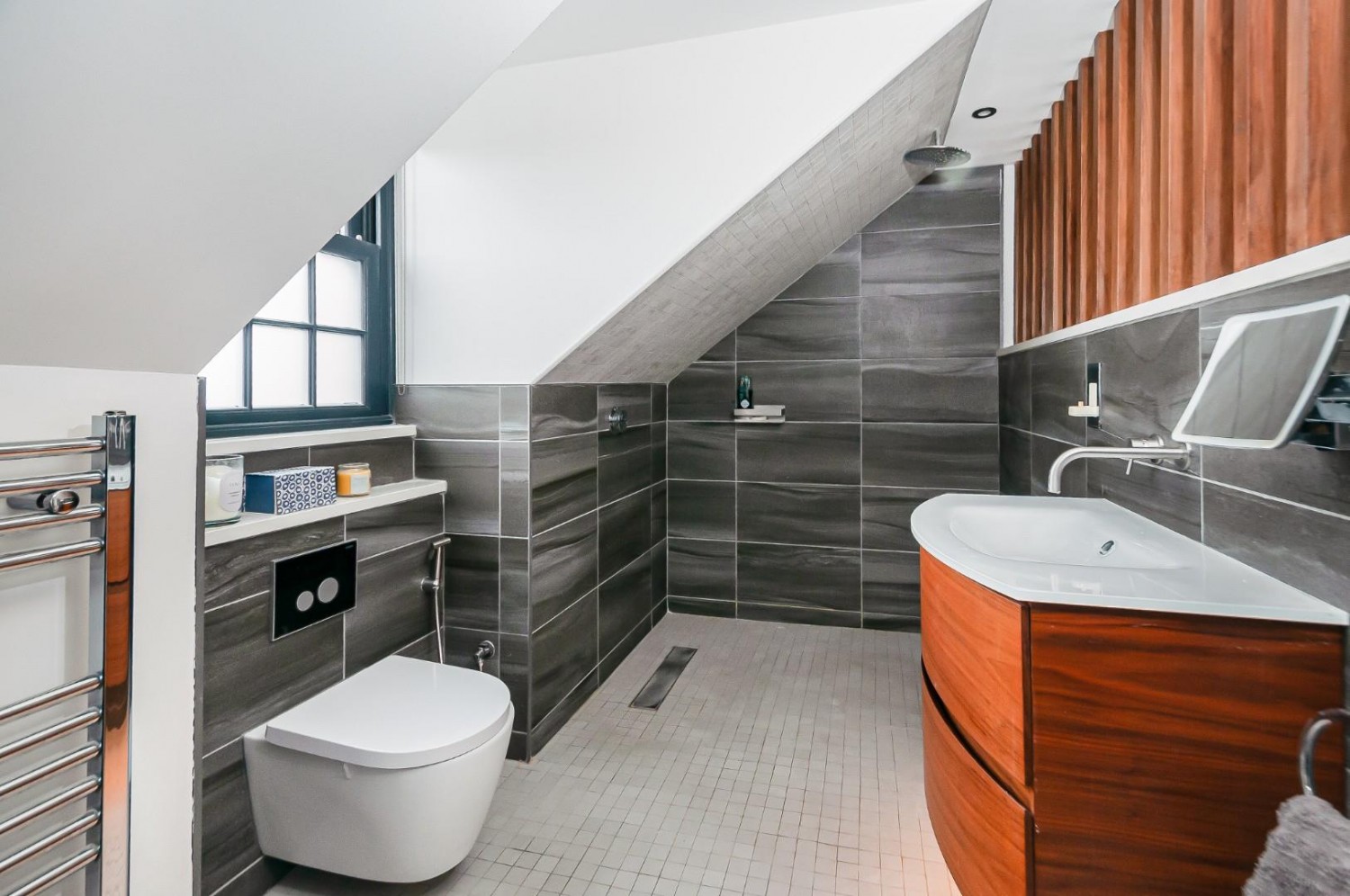 Grovehill Road, Beverley