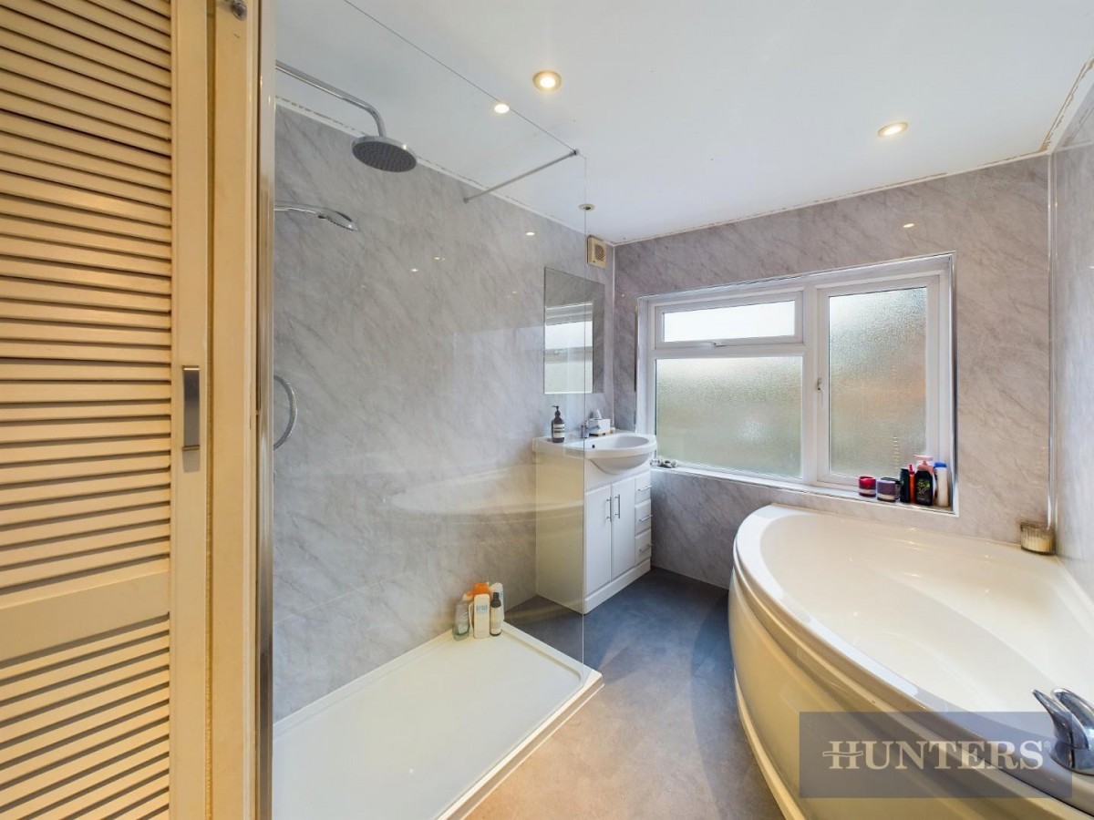 Holbeck Hill, Scarborough