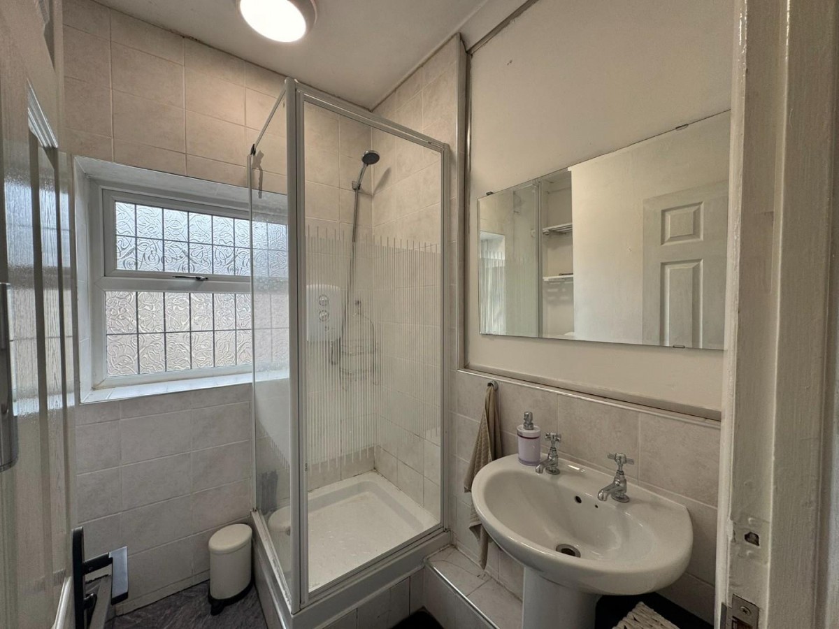 Ivy Street, Featherstone