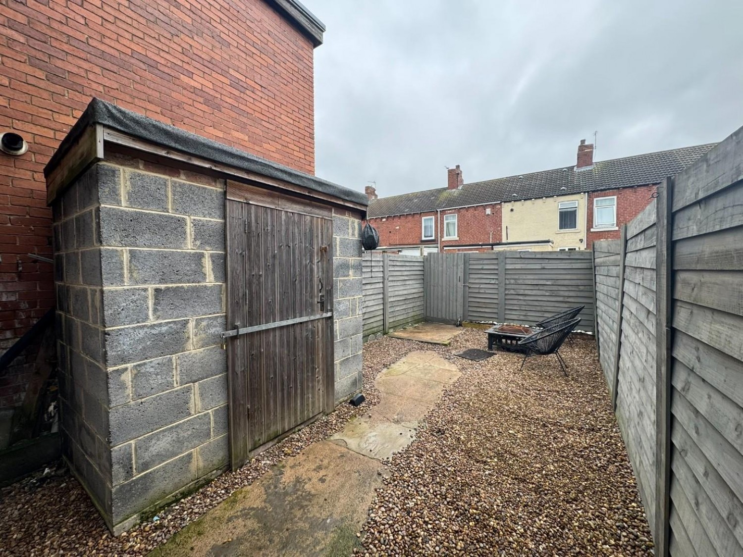 Ivy Street, Featherstone