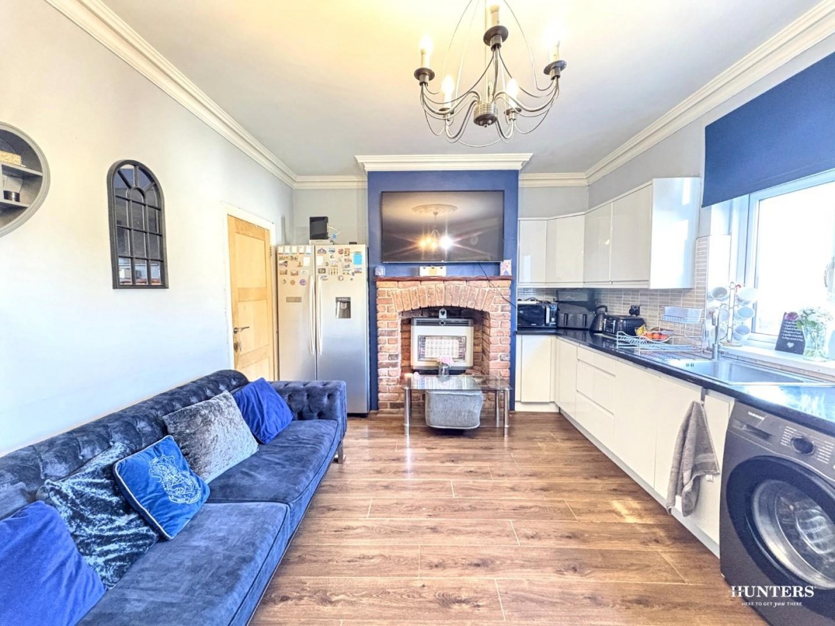 High Street, Heckmondwike