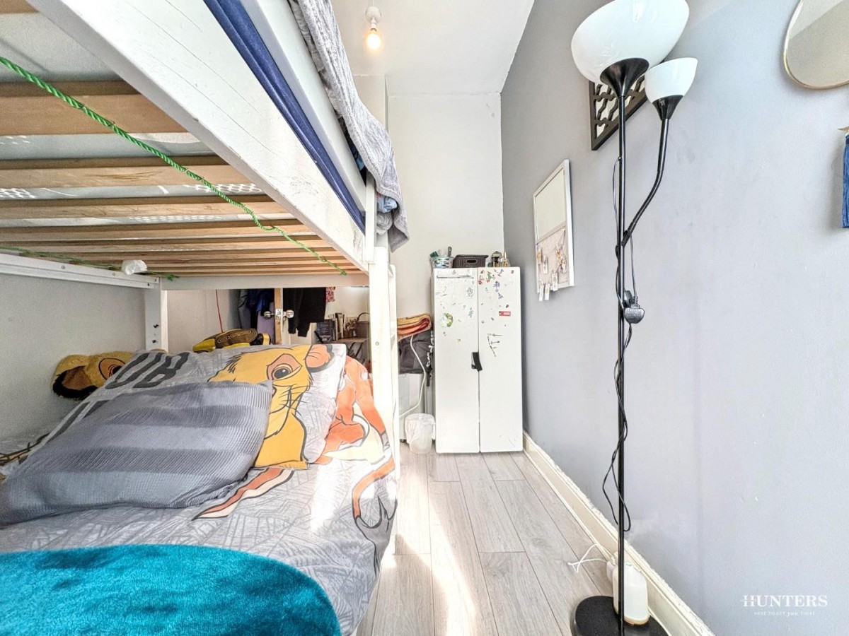 High Street, Heckmondwike