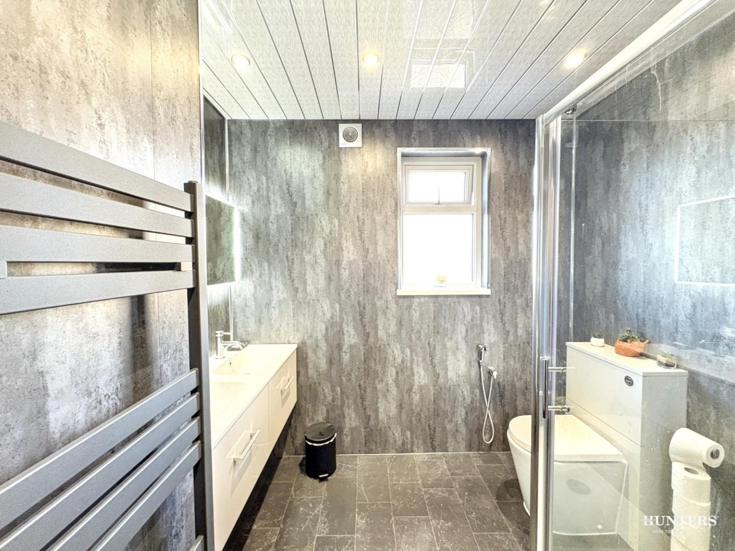 High Street, Heckmondwike