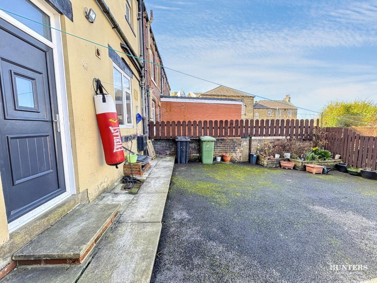 High Street, Heckmondwike