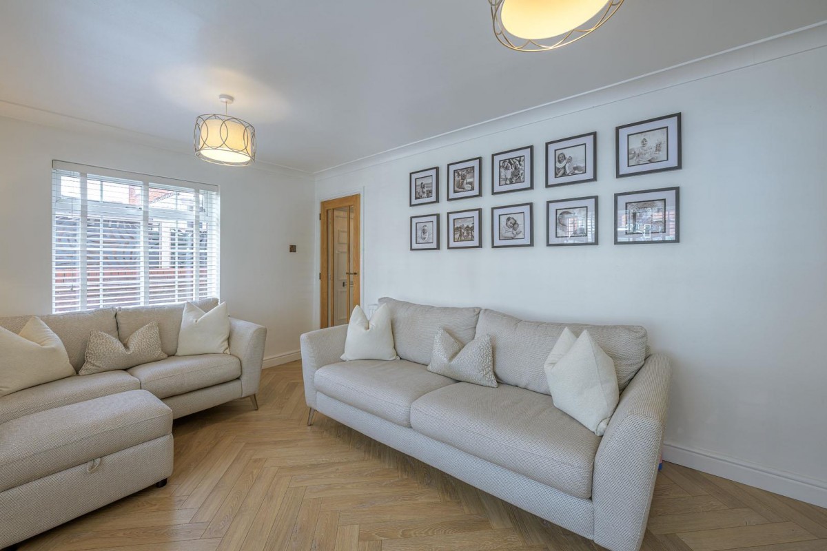 Sandringham Road, Wordsley, DY8 5HN