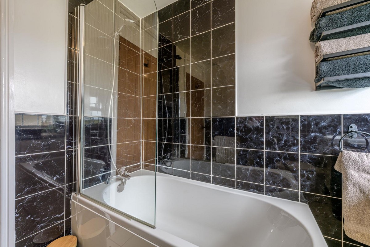 Sandringham Road, Wordsley, DY8 5HN