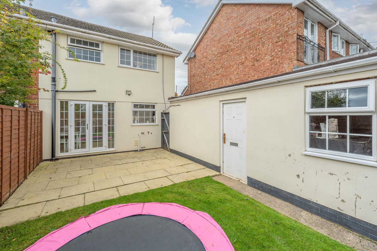 Sandringham Road, Wordsley, DY8 5HN