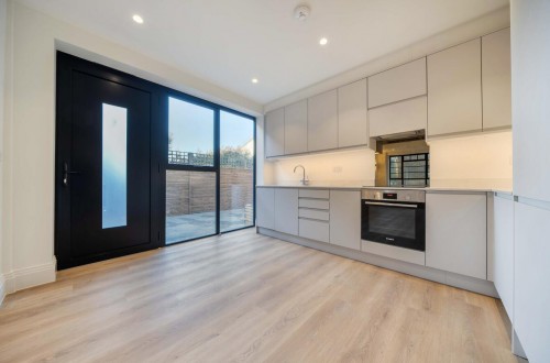 Talent Factory Apartments, Barmeston Road, London, SE6 3BH