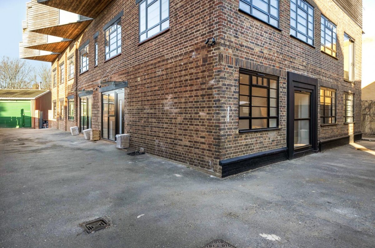 Talent Factory Apartments, Barmeston Road, London, SE6 3BH