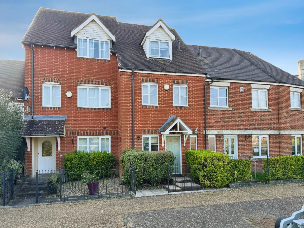 Sir John Fogge Avenue, Ashford