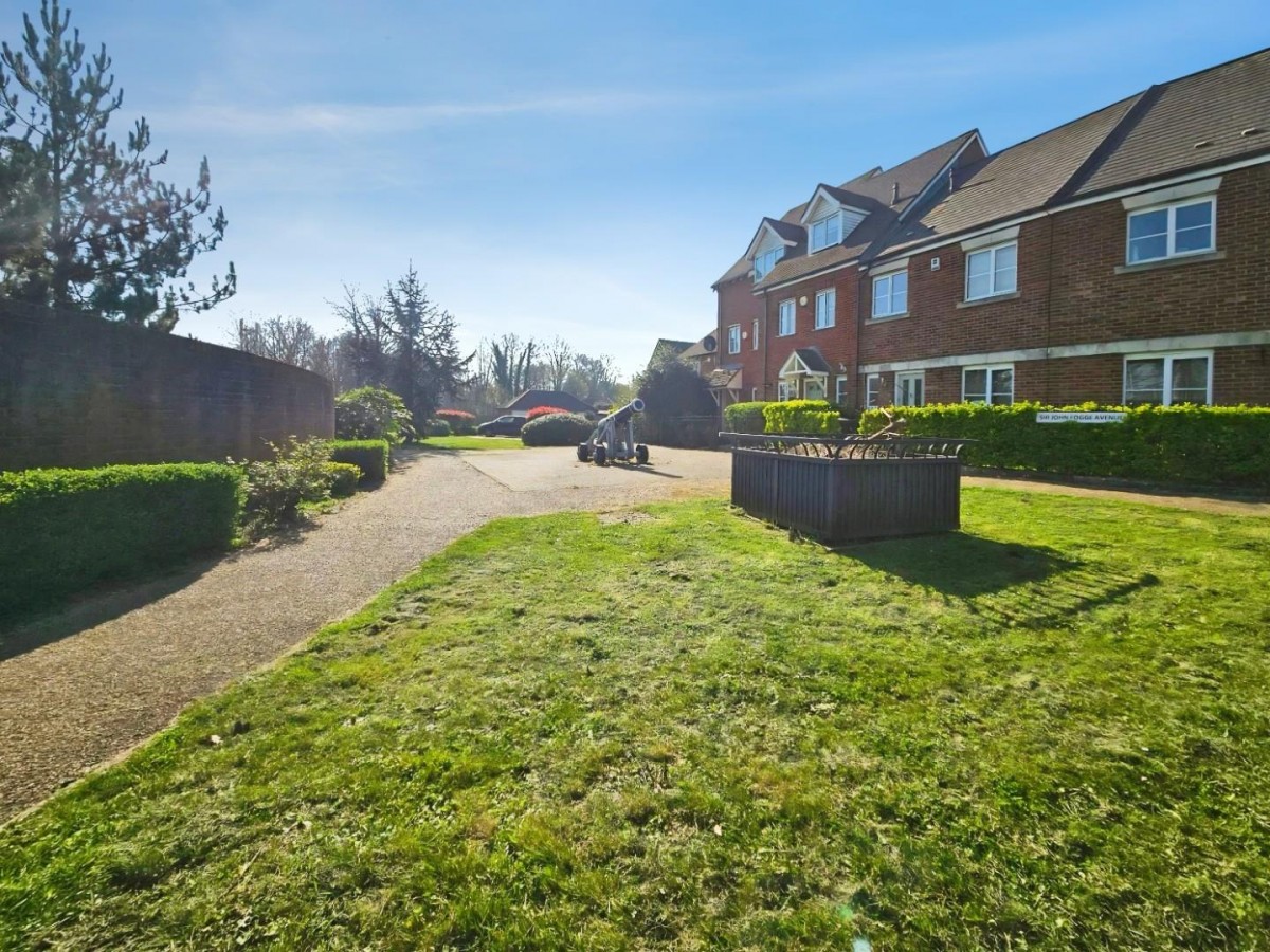 Sir John Fogge Avenue, Ashford