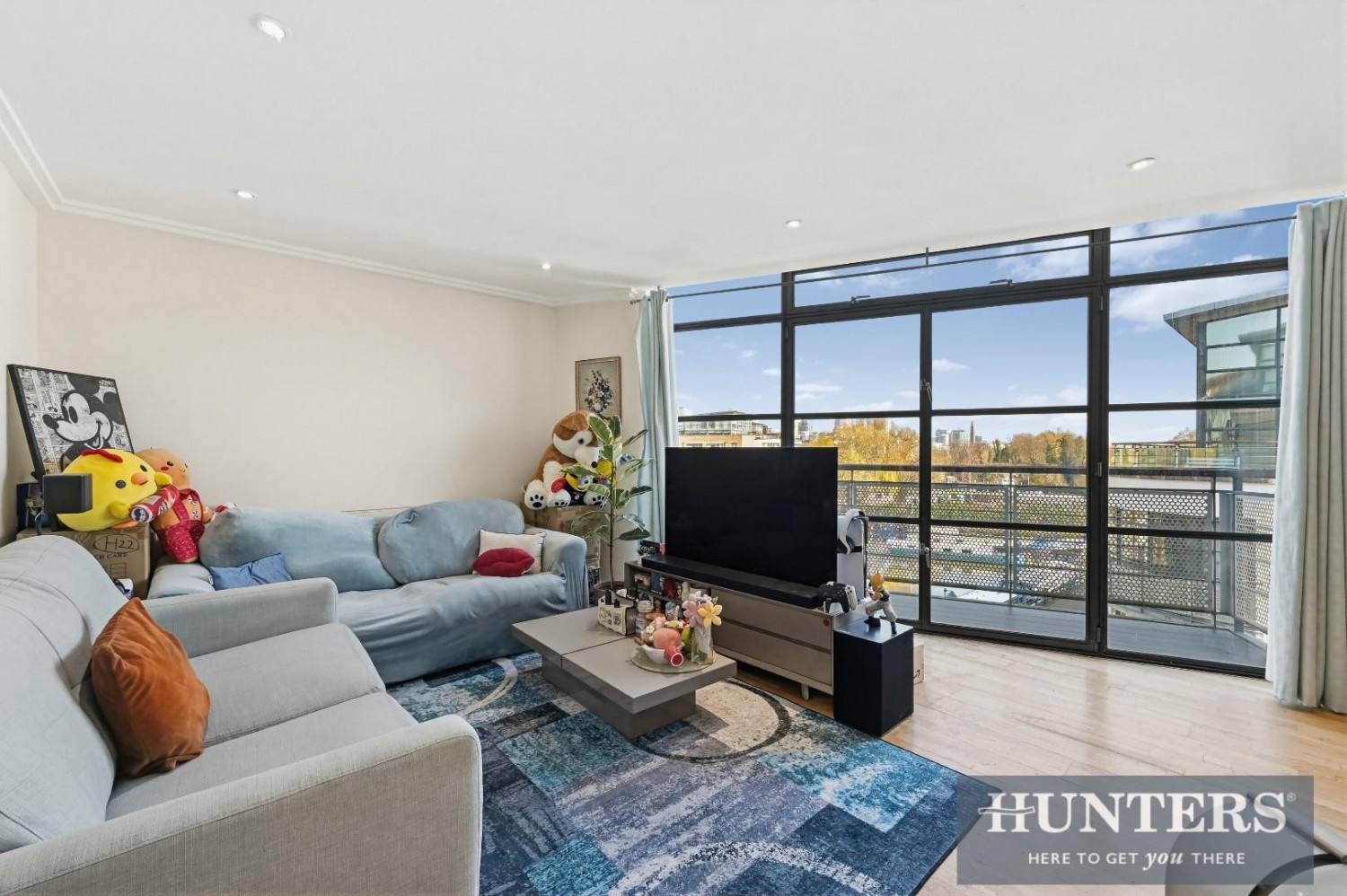 1 bedroom Flat for sale in Point Wharf Lane, Brentford