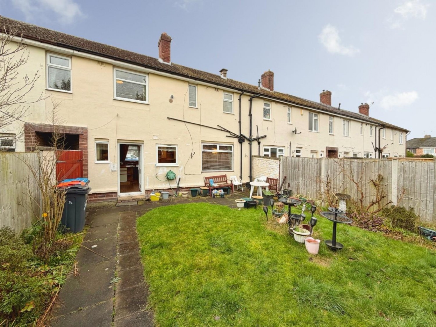 Kronsbec Avenue, Little Sutton