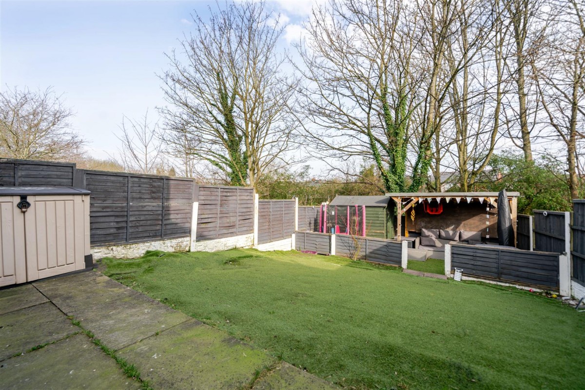 Rogerton Close, Leigh
