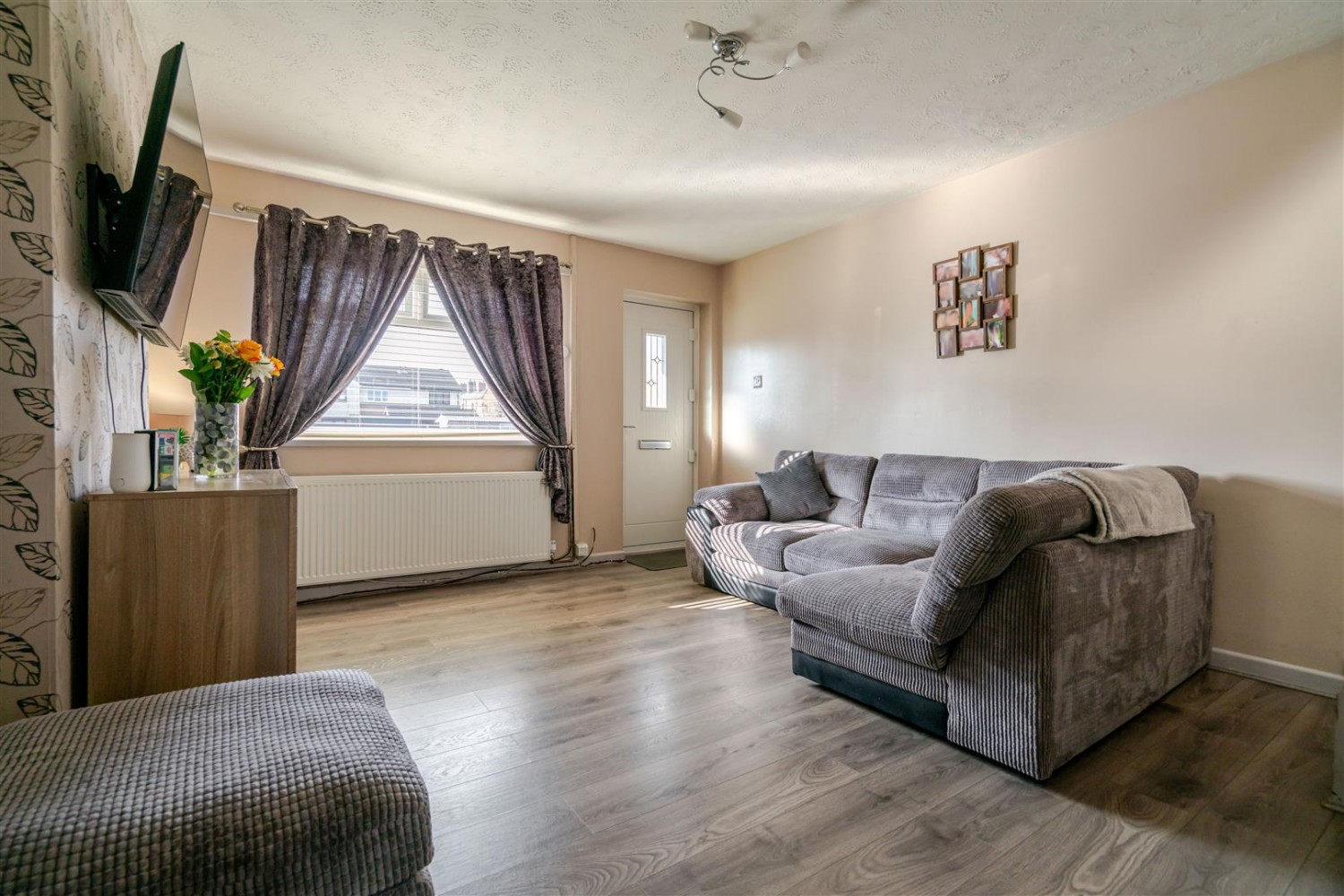 Rogerton Close, Leigh