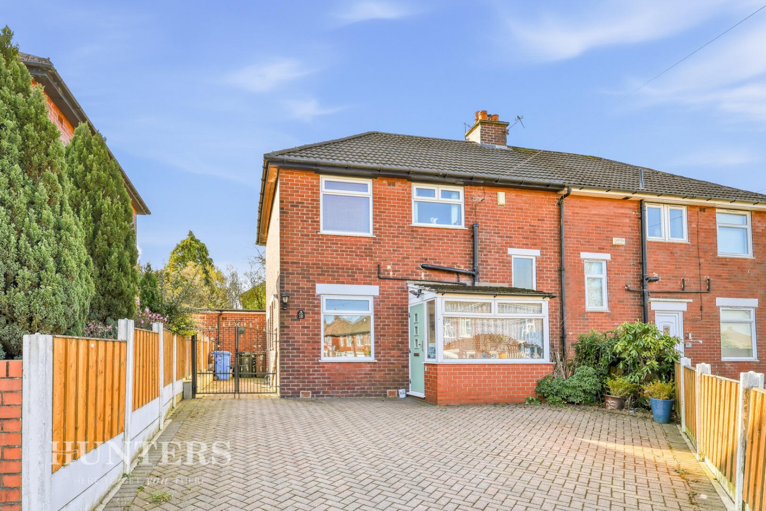 Cleggswood Avenue, Hollingworth Lake OL15 0DE