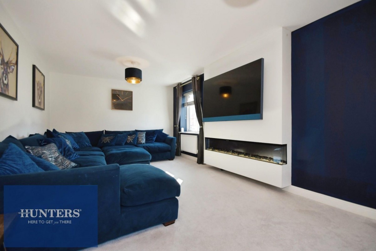 Caulfield Close, Dunston, Chesterfield, S41 8DH