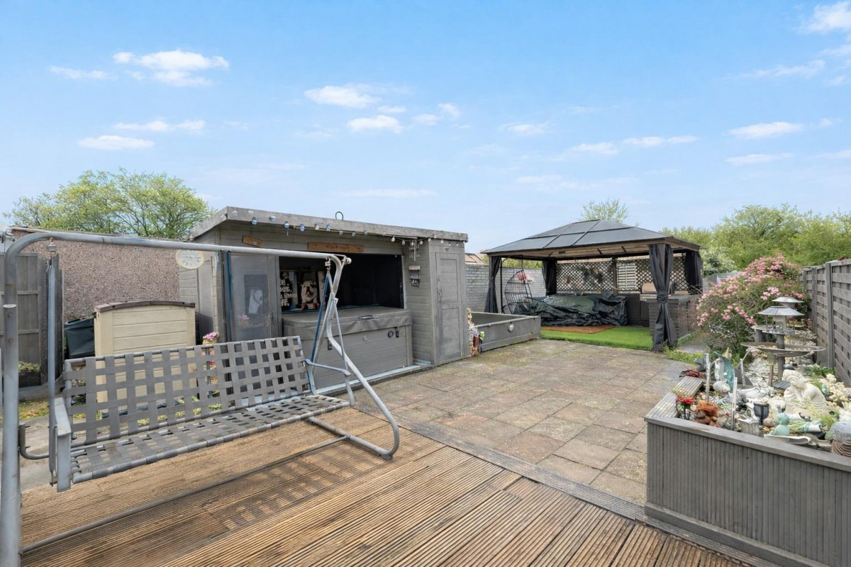 Leysholme Crescent, Leeds