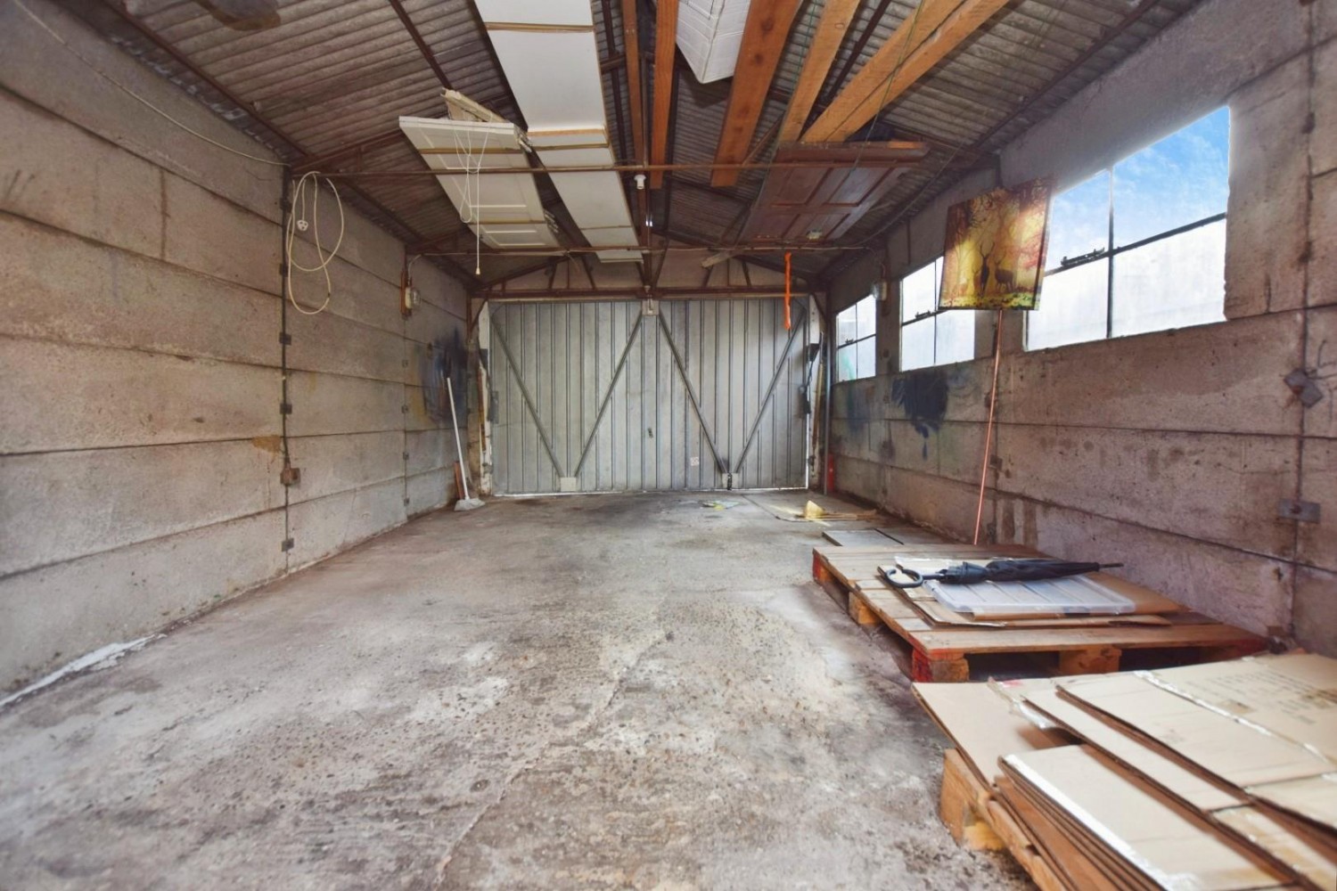 Bishops Avenue, Romford, RM6