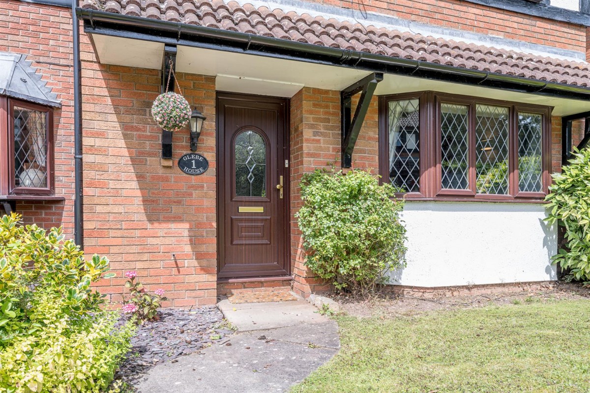 Glebelands, Bobbington, DY7 5DL