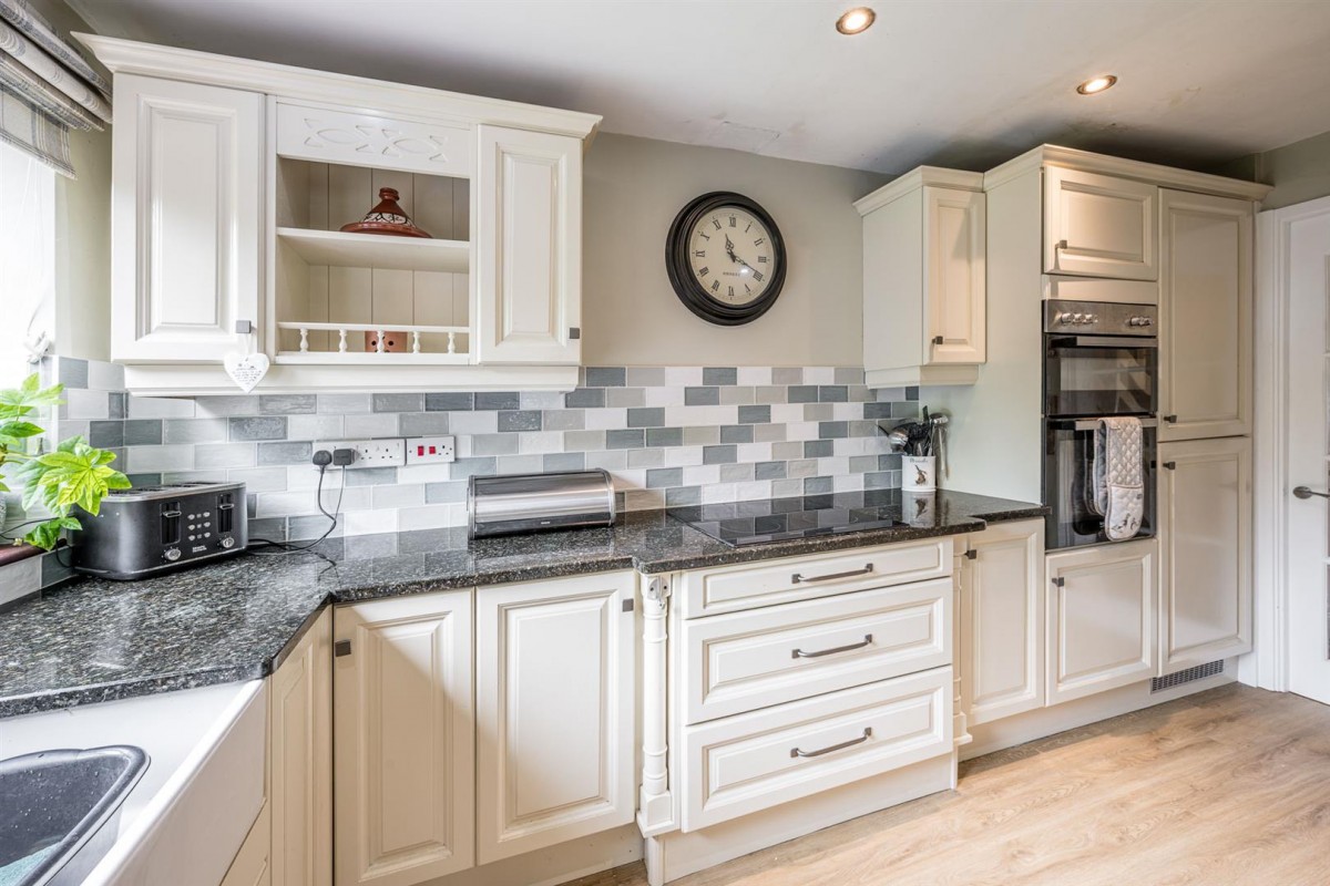 Glebelands, Bobbington, DY7 5DL