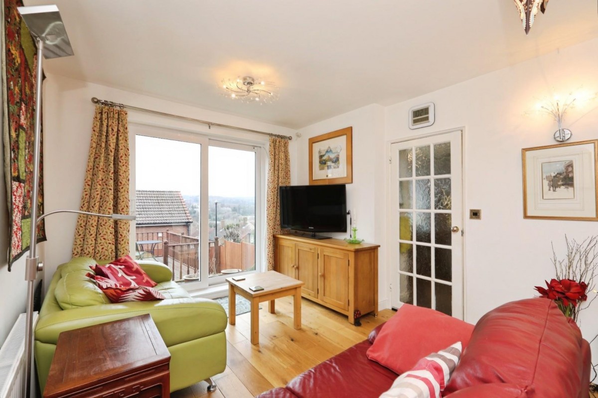 Holmhirst Way, Woodseats, Sheffield, S8 0GZ