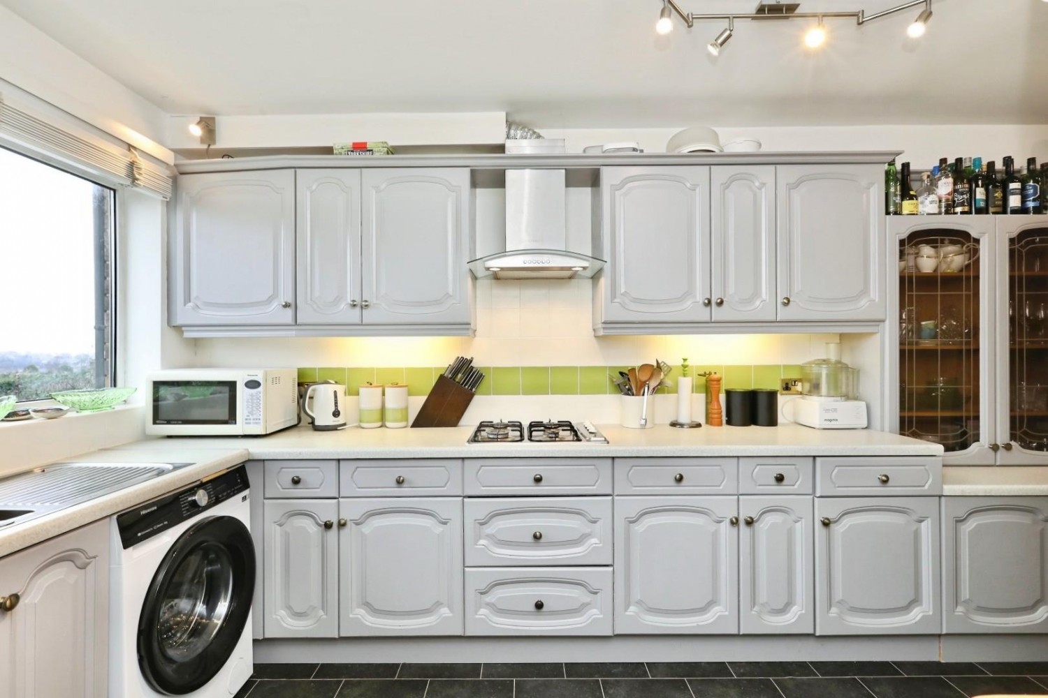 Holmhirst Way, Woodseats, Sheffield, S8 0GZ