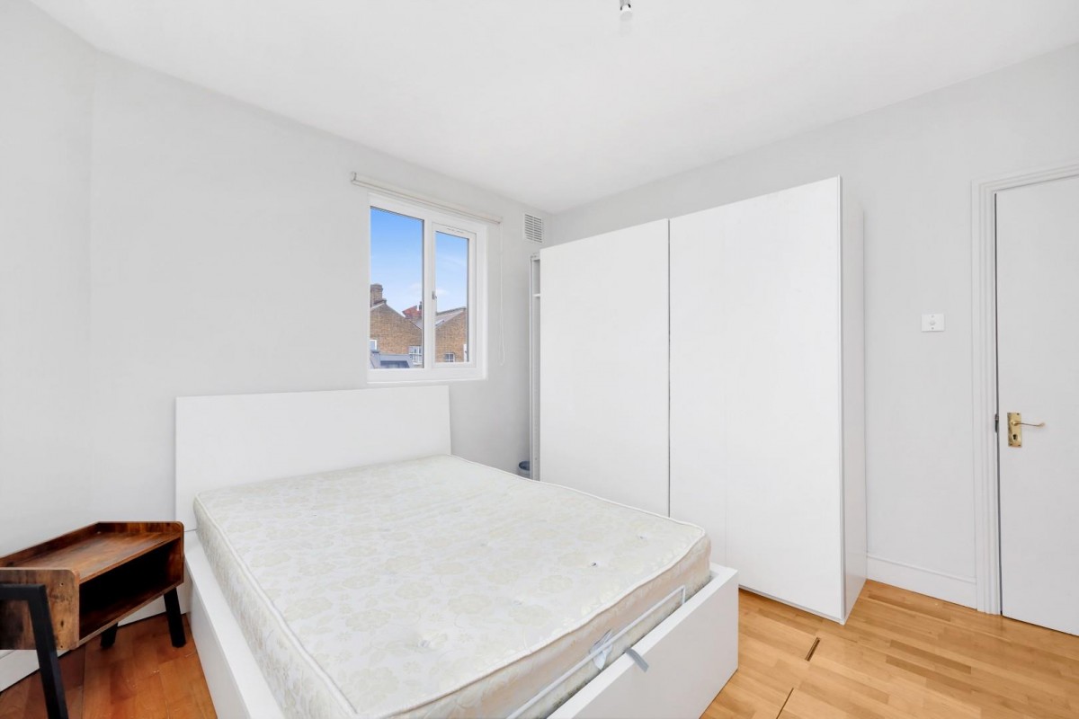 Fortess Grove, Kentish Town, London, NW5