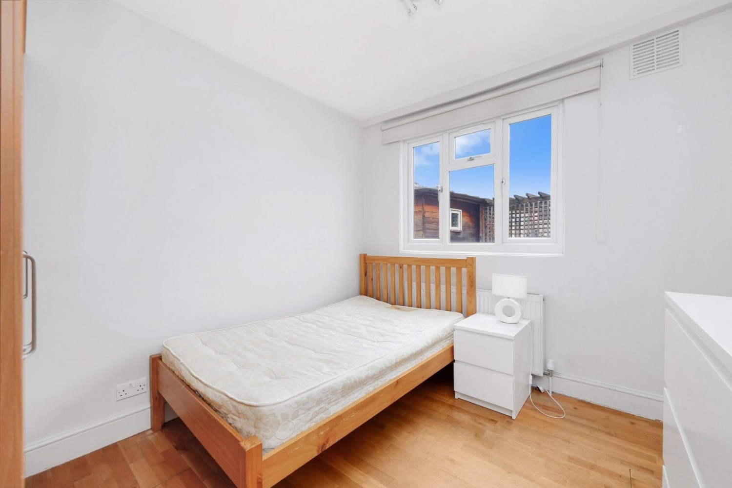 Fortess Grove, Kentish Town, London, NW5